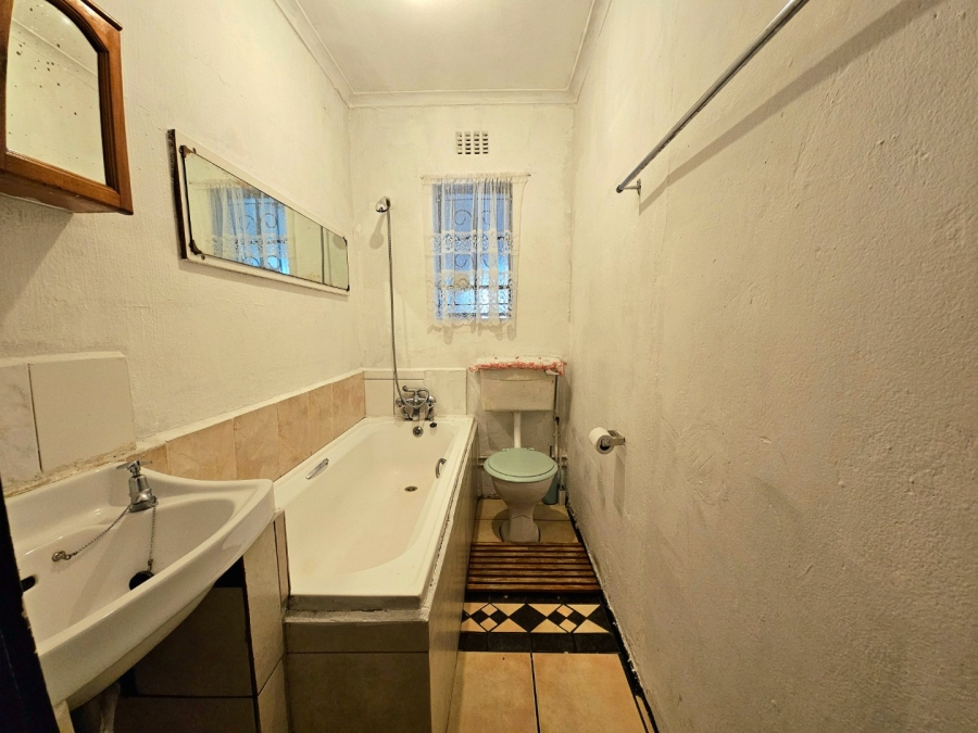 4 Bedroom Property for Sale in Beacon Valley Western Cape